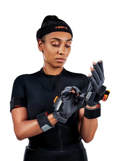 Guantes Manus XSENS Prime 3 durante sesión de captura de movimiento.