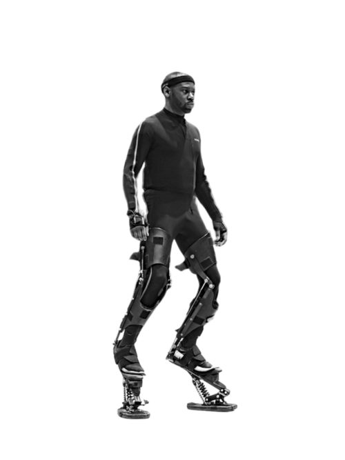 Monster Legs de Creature Bionics: prótesis digitígradas para cine, teatro y simulaciones, diseñadas para imitar la movilidad de animales y criaturas.